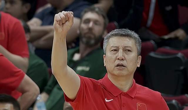 开云体育在线-下课危机解除？2场险胜，郭士强更衣室大哭，原因曝光，赵睿祝福